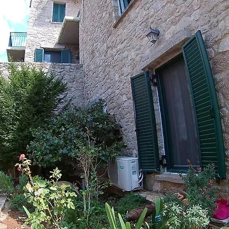 Oneiro * Neokhorion (Messenia)